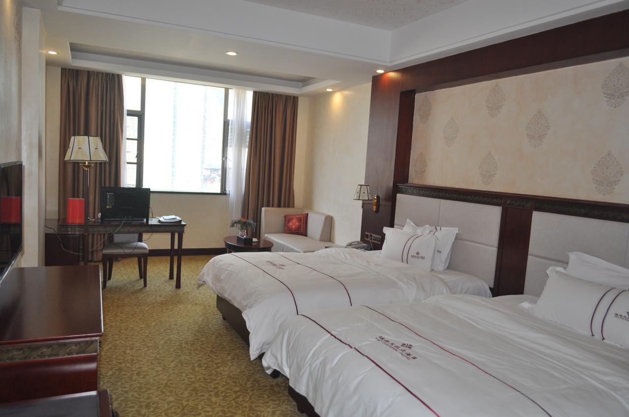 Guangdong Yao Cultural Hotel Liannan Buitenkant foto